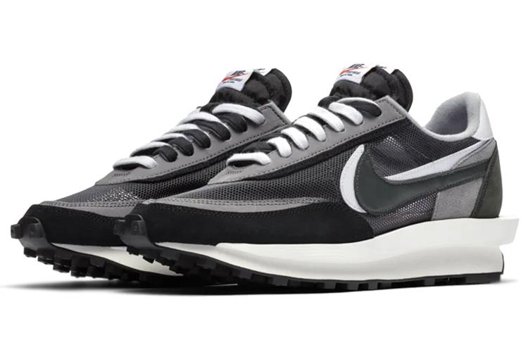 Кроссовки унисекс Nike X Sacai LDWaffle черные, 38 EU