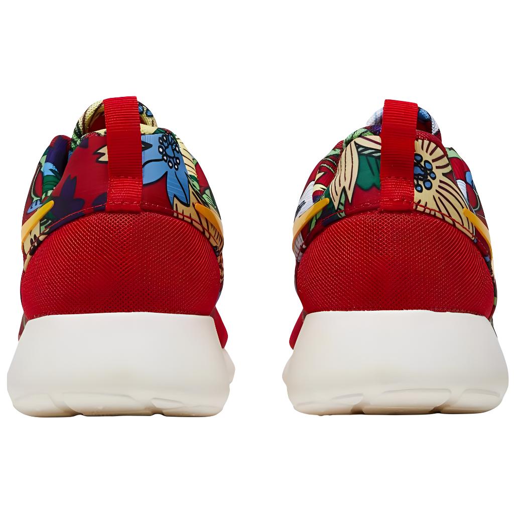 Кроссовки женские Nike Roshe One Print красные, 36 EU