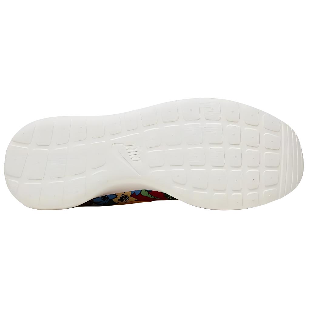 Кроссовки женские Nike Roshe One Print красные, 36 EU