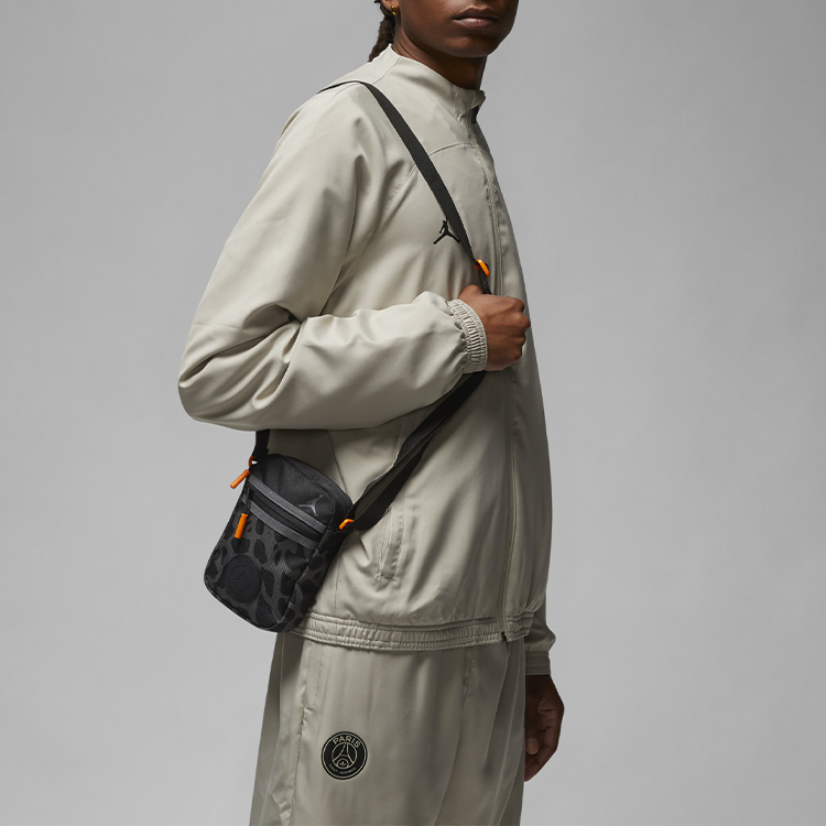 Сумка Jordan FV2497010 черно-серая