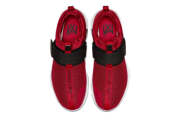 Кроссовки унисекс Nike Metcon Sport, gym red, 42 EU