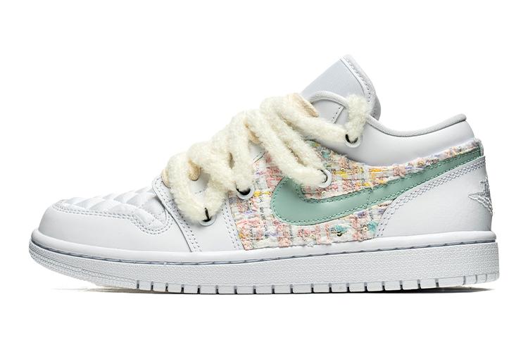 Кеды женские Jordan Air Jordan 1 Low DB6480-100 белые и зелёные, 35.5 EU