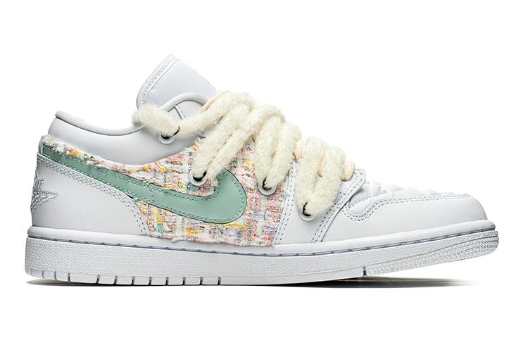 Кеды женские Jordan Air Jordan 1 Low DB6480-100 белые и зелёные, 35.5 EU