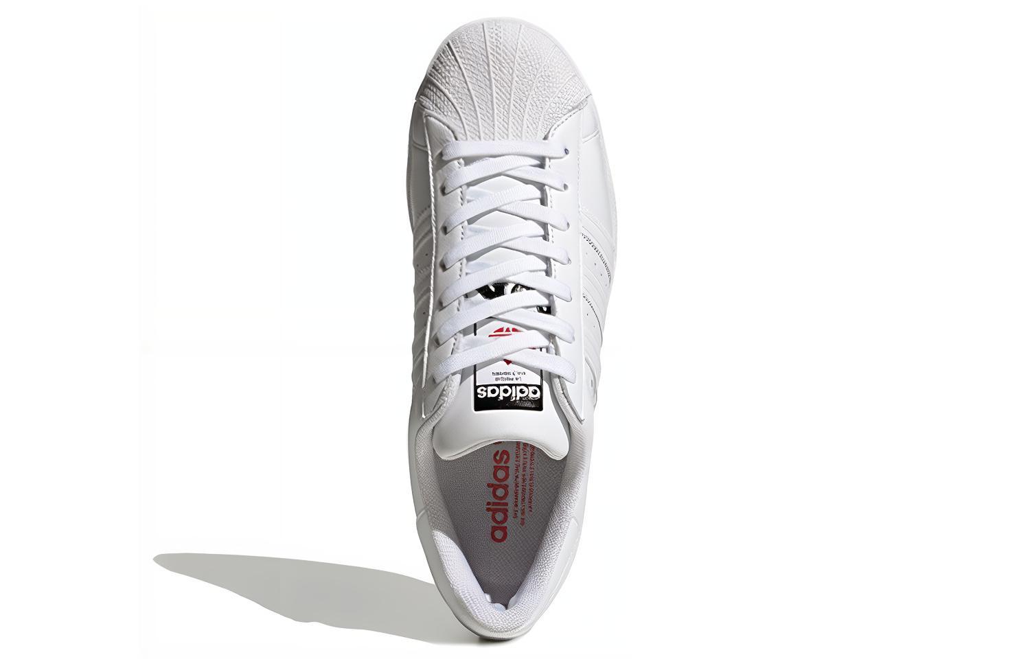 Кроссовки унисекс Adidas Originals Superstar красно-белые, 44 EU