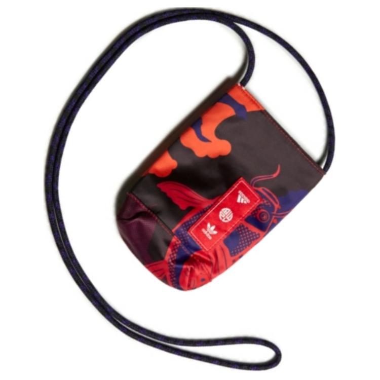 Сумка Adidas Originals GT6661 черная и красная