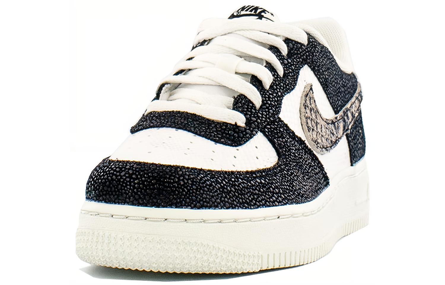 Кеды женские Nike Air Force 1 Low LV8 Snakeskin, 36.5 EU