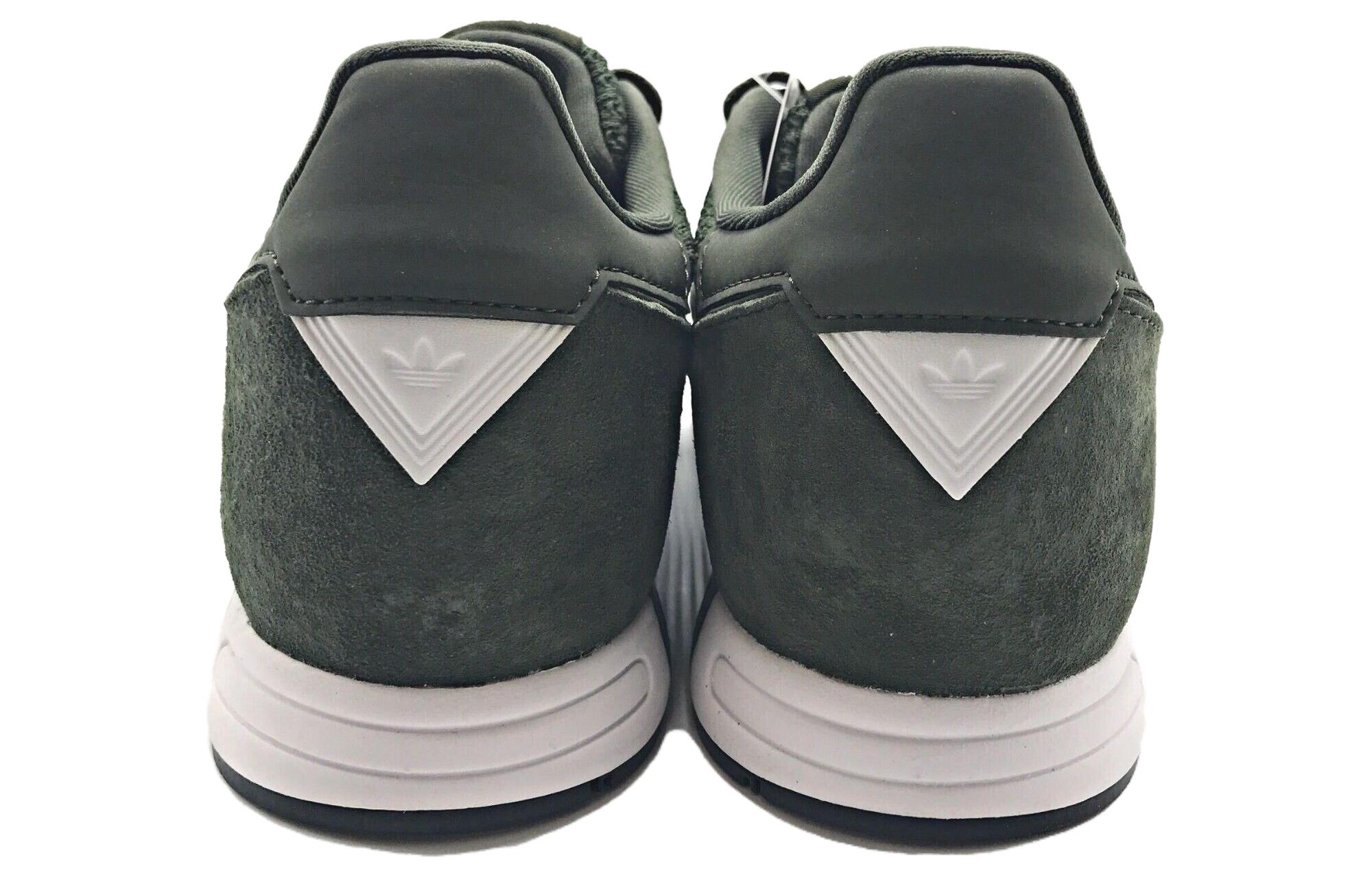 Кроссовки унисекс Adidas Boston Super белые, 43 1/3 EU