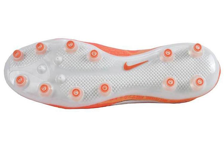 Футбольные бутсы мужские Nike Phantom Venom Pro Ag оранжево-белые, 40.5 EU