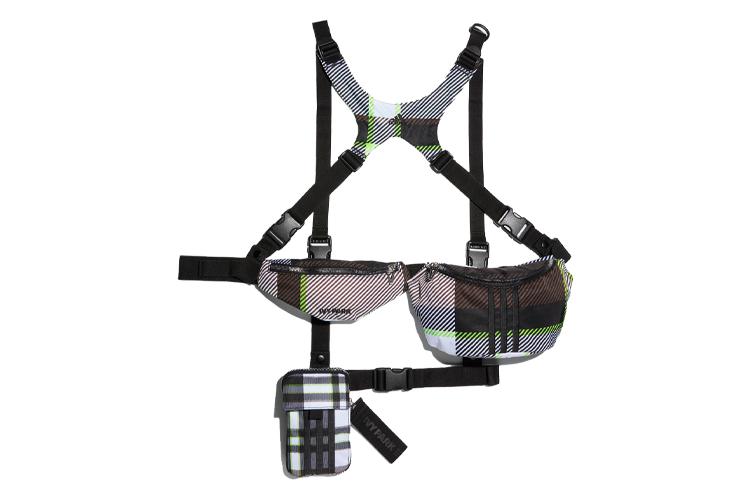 Сумка Adidas Originals Nylon One Shoulder Handbag черная, неоново-зеленая