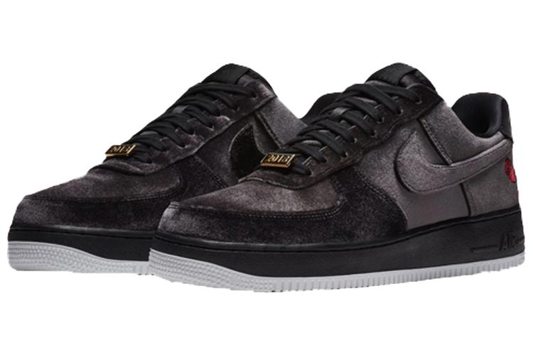 Кроссовки Nike Air Force 1 07 QS розовые, 36 EU