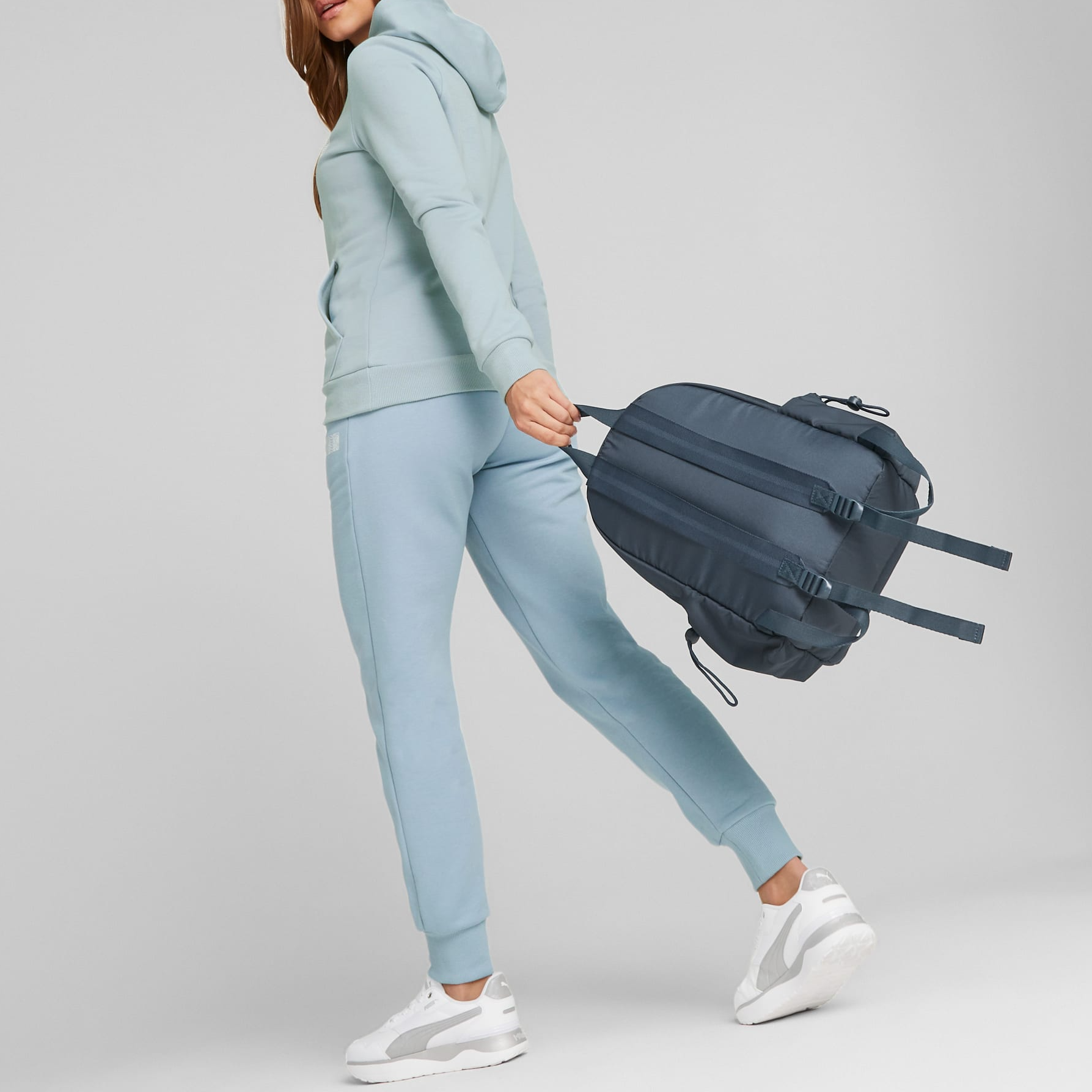 Рюкзак женский PUMA 079486-01 синий