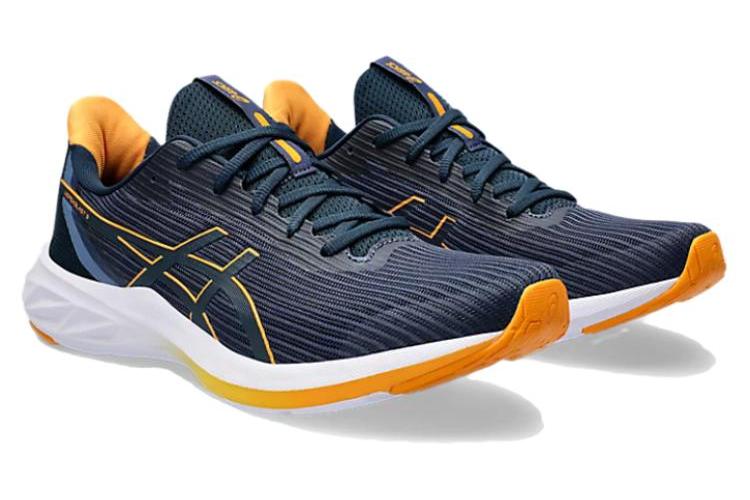 Беговые кроссовки мужские ASICS Versablast 3 черные, 41.5 EU