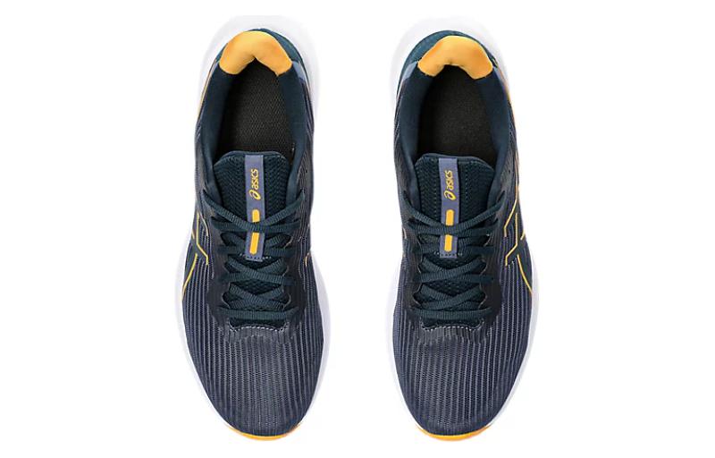 Беговые кроссовки мужские ASICS Versablast 3 черные, 41.5 EU