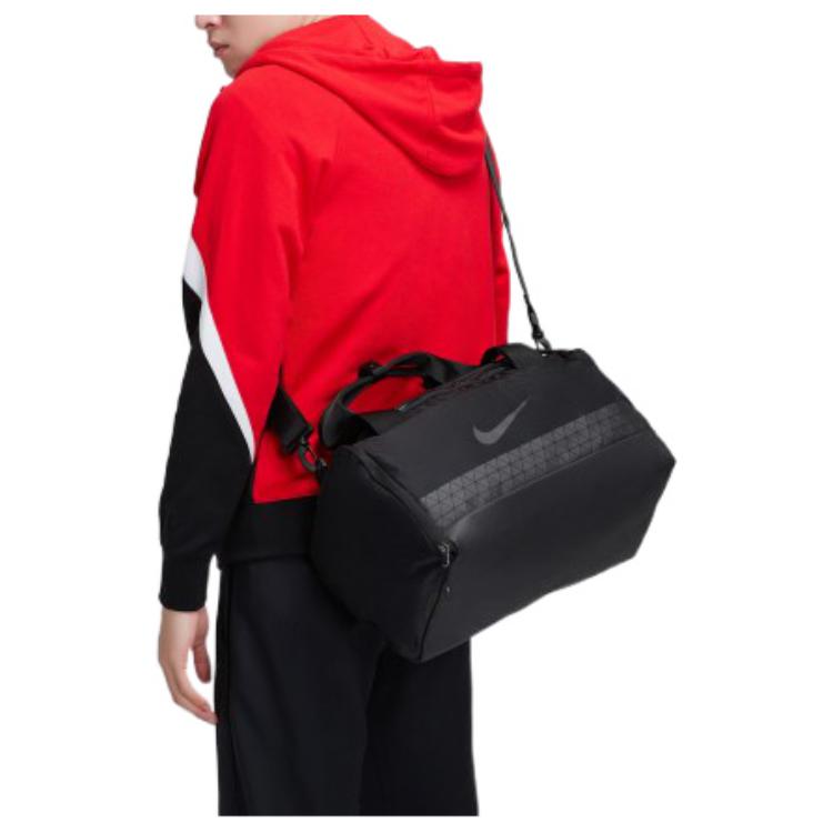 Сумка унисекс Nike BA5545-010 черная