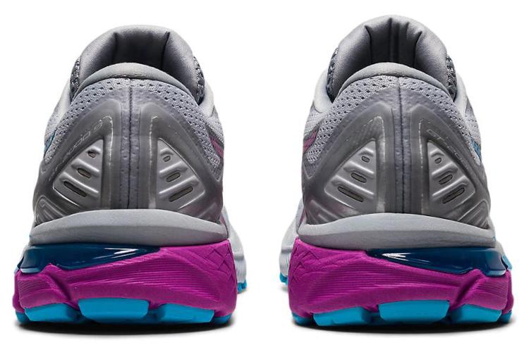 Беговые кроссовки женские ASICS GT-2000 9 серые, 37.5 EU