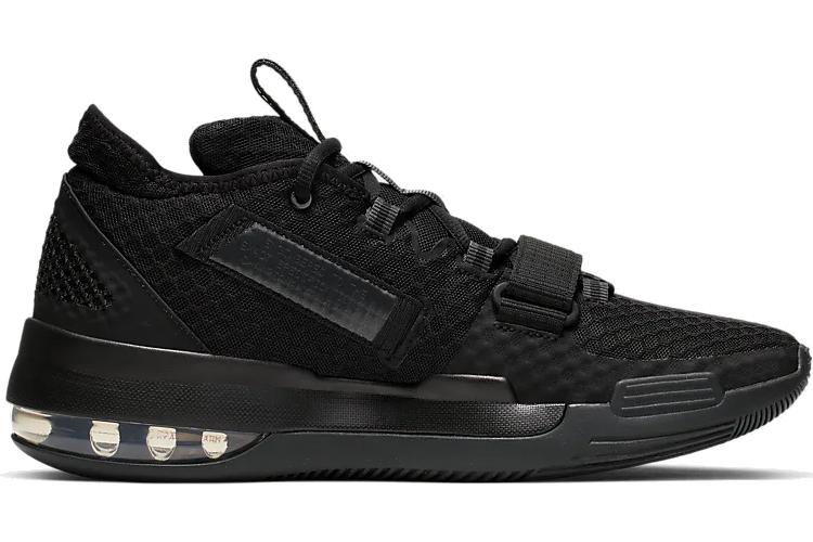 Кроссовки мужские Nike Air Force Max Low черные, 42.5 EU