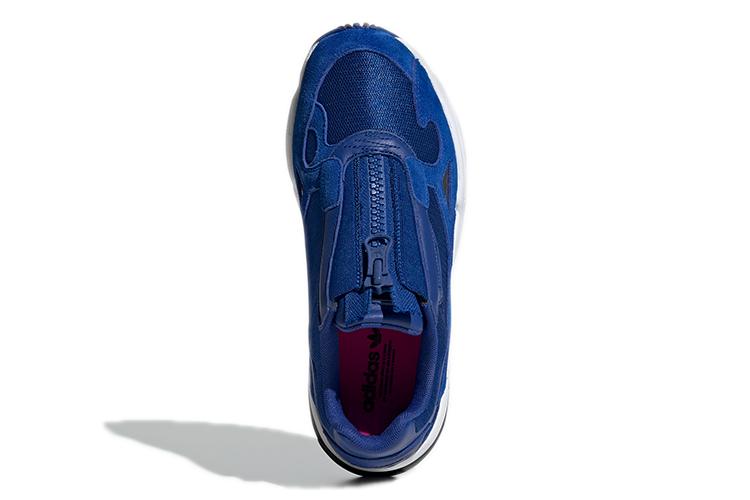 Кроссовки женские Adidas Falcon Zip сине-белые, 38 EU