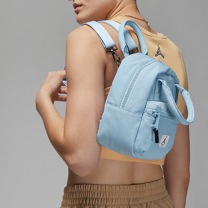 Рюкзак женский Jordan WA0729-M60 ледяного голубого цвета