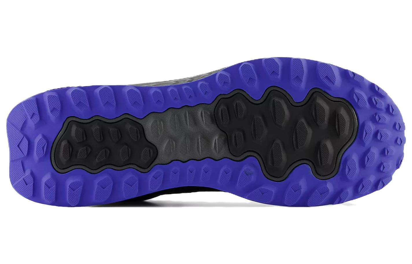 Кроссовки мужские New Balance Fresh Foam Garo Midcut GTX черные, 42.5 EU