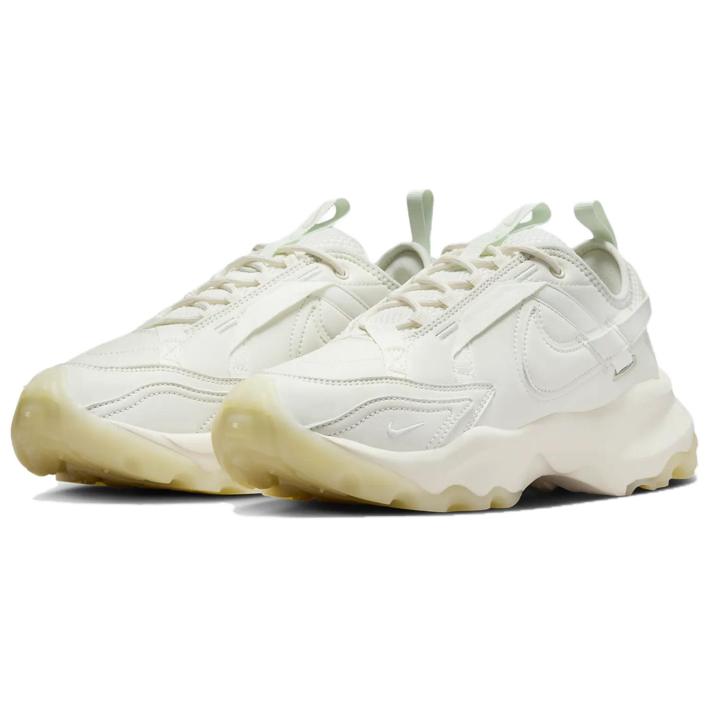 Кроссовки женские Nike TC 7900 Premium светло-зеленые, 39 EU