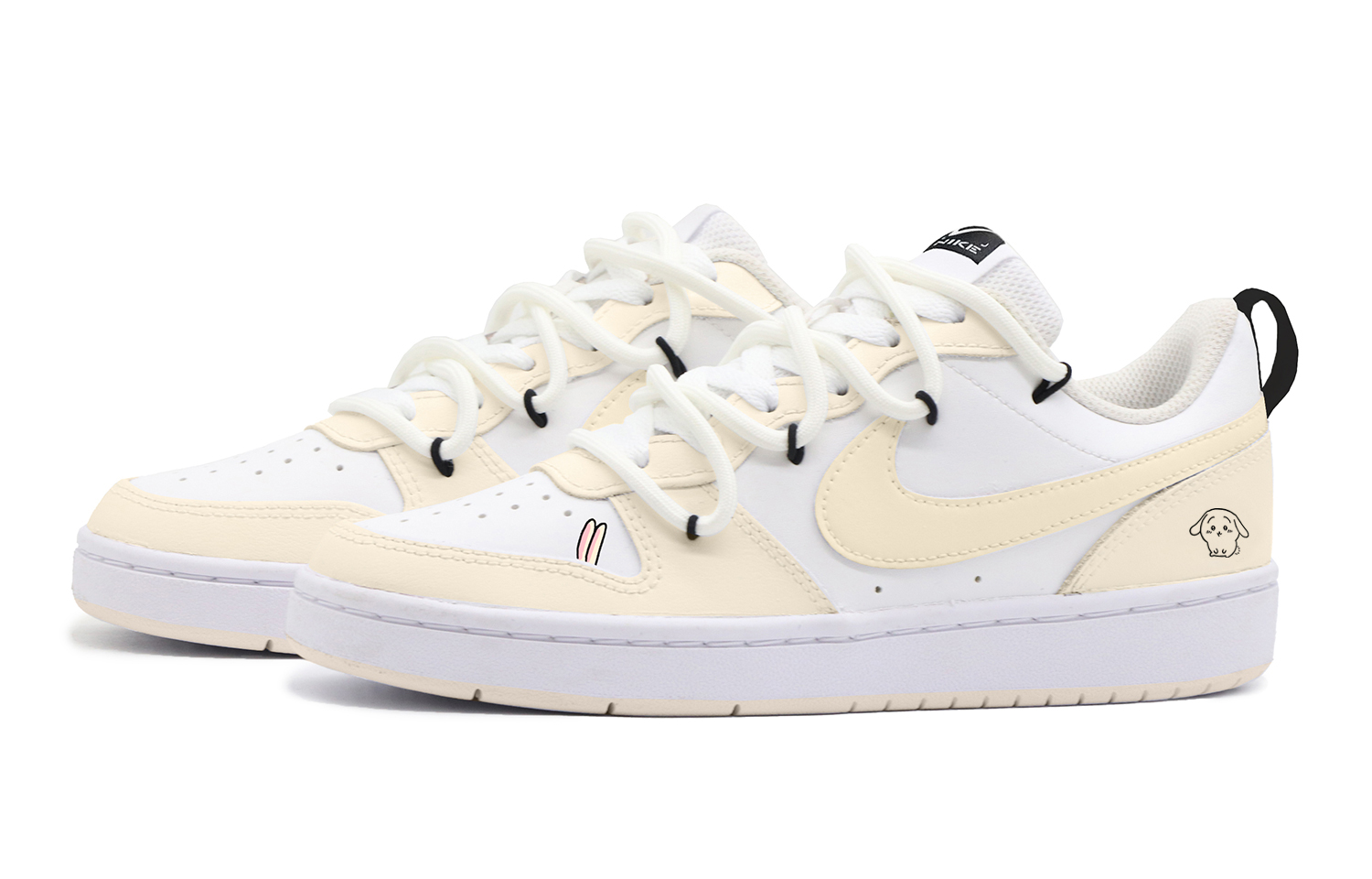 Кеды женские Nike Court Borough Screaming Rabbit Low-Top желтые, 36 EU