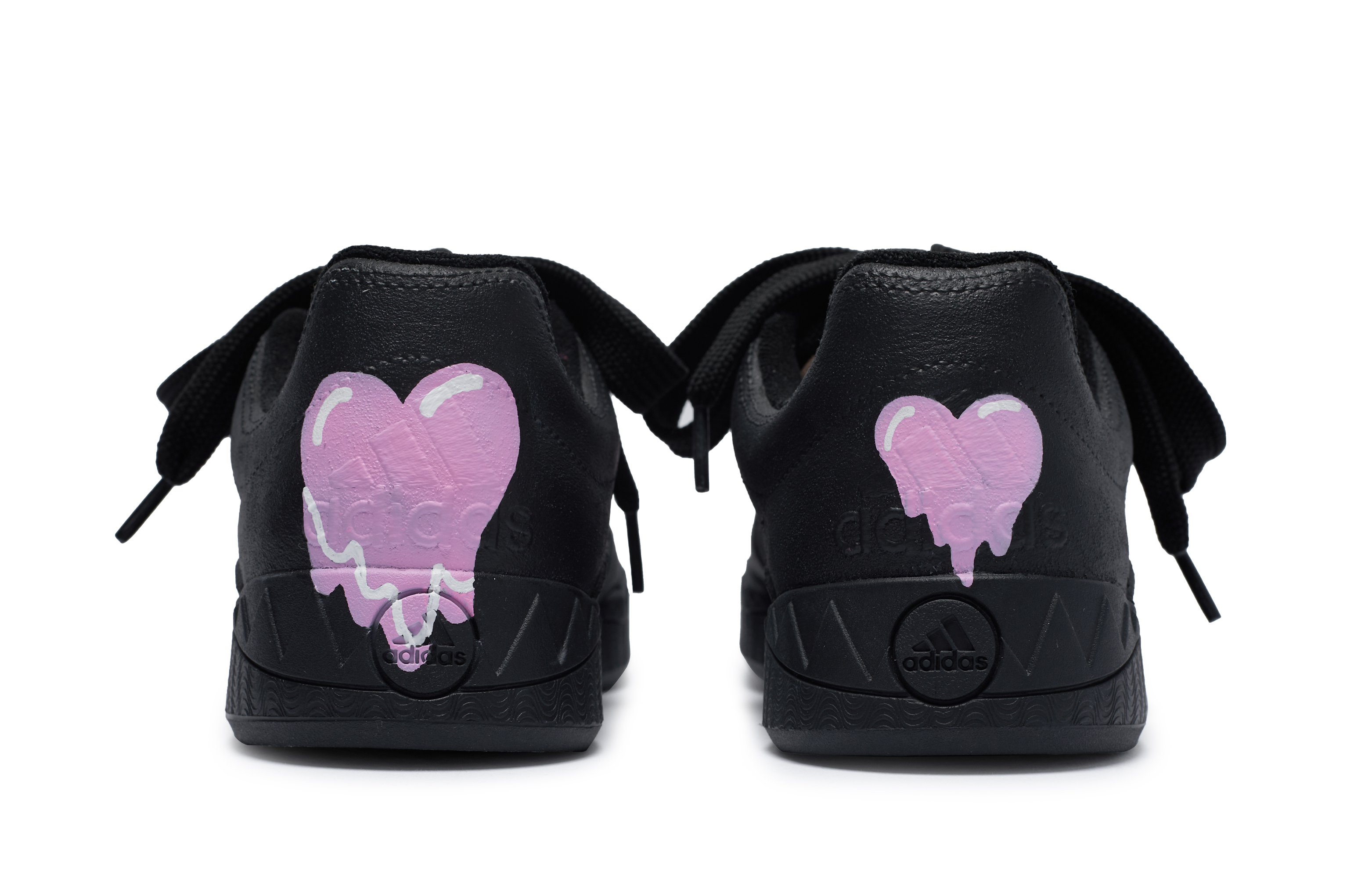 Кроссовки унисекс Adidas Adimatic 811 Heartbeat Sniper черно-розовые, 42 EU