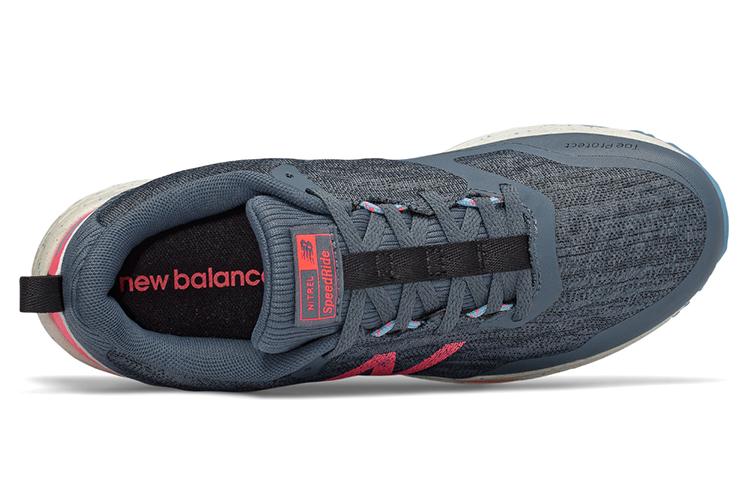 Беговые кроссовки женские New Balance Nitrel V3 серые/розовые, 36.5 EU