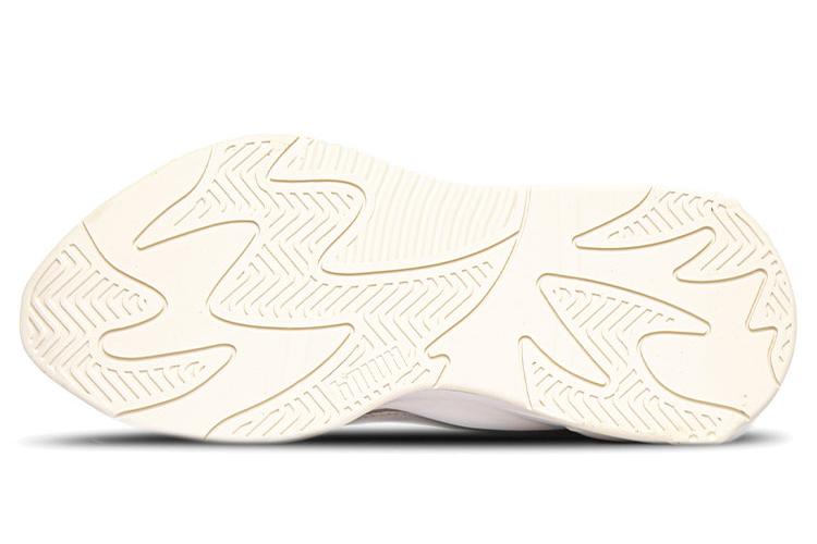 Кроссовки женские PUMA Rs 2k Bold Low Top creamy/white