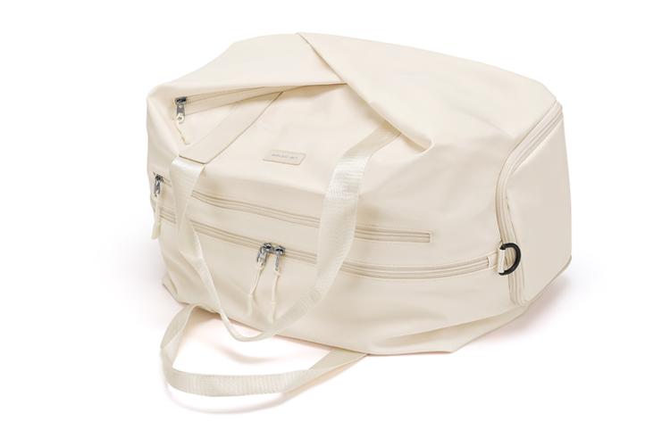 Дорожная сумка женская CinvaiKrose A236401V7162 кремово-белая