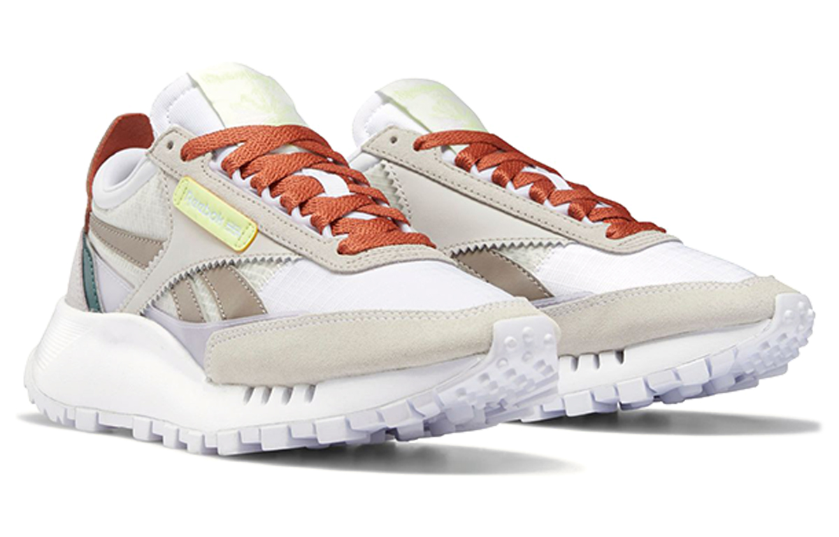 Кроссовки женские Reebok Classic Leather Legacy белые, 36 EU