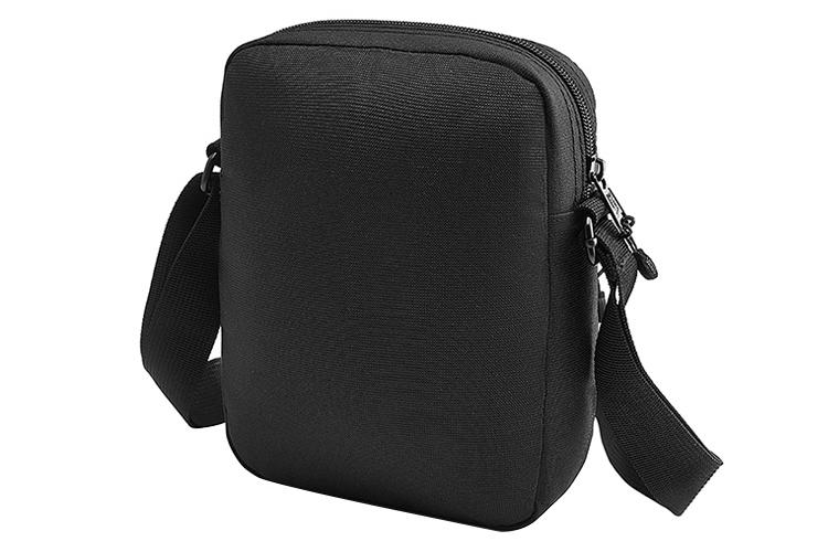 Сумка унисекс Vans VN0A4UQ5BLK1 черная