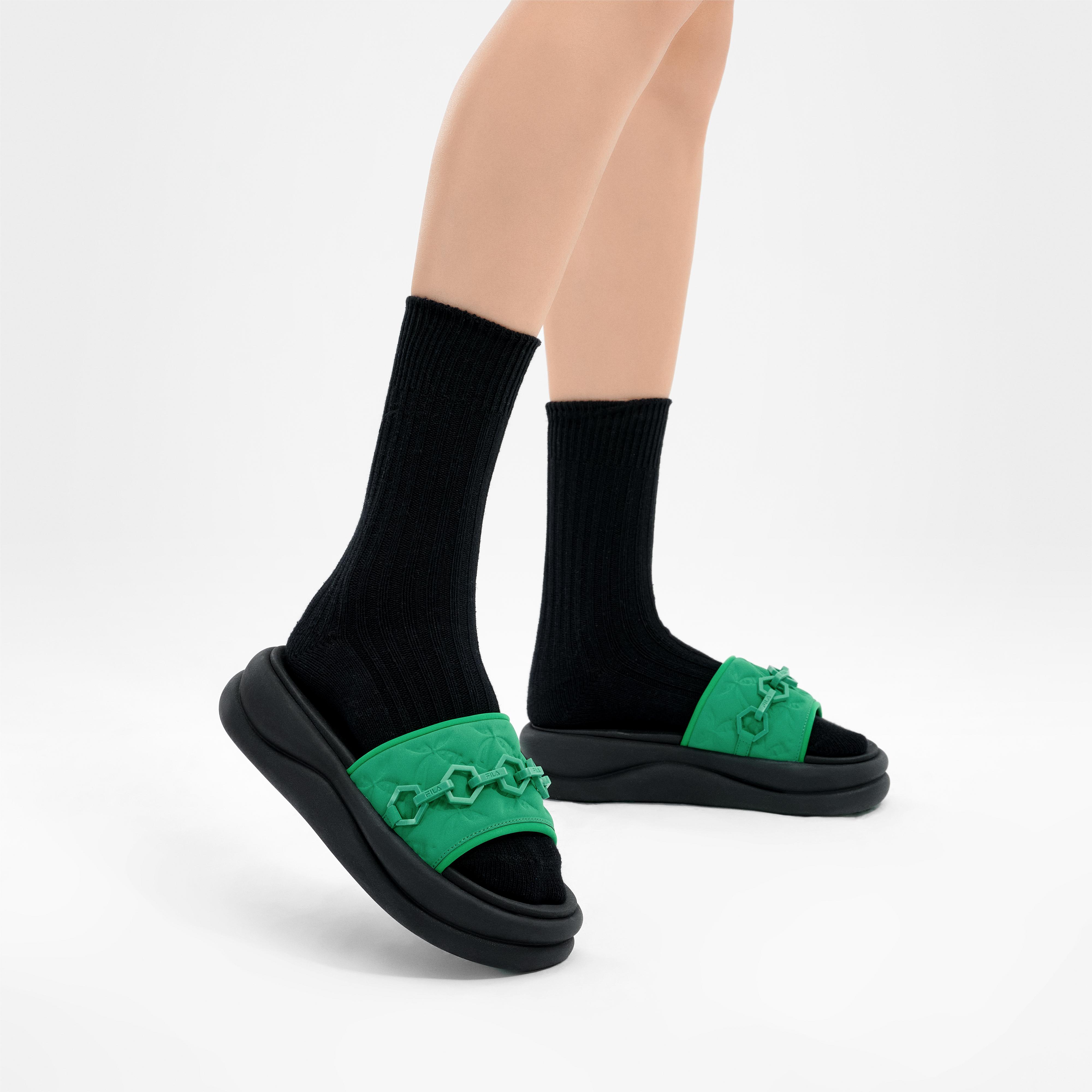 Шлепанцы женские FILA SPONGE Quick Dry Slide зелёные, 37.5 EU