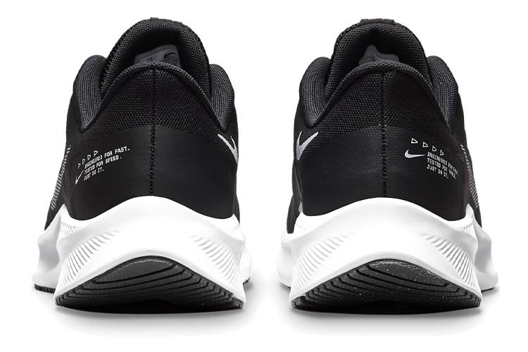 Кроссовки женские Nike Quest 4 черные