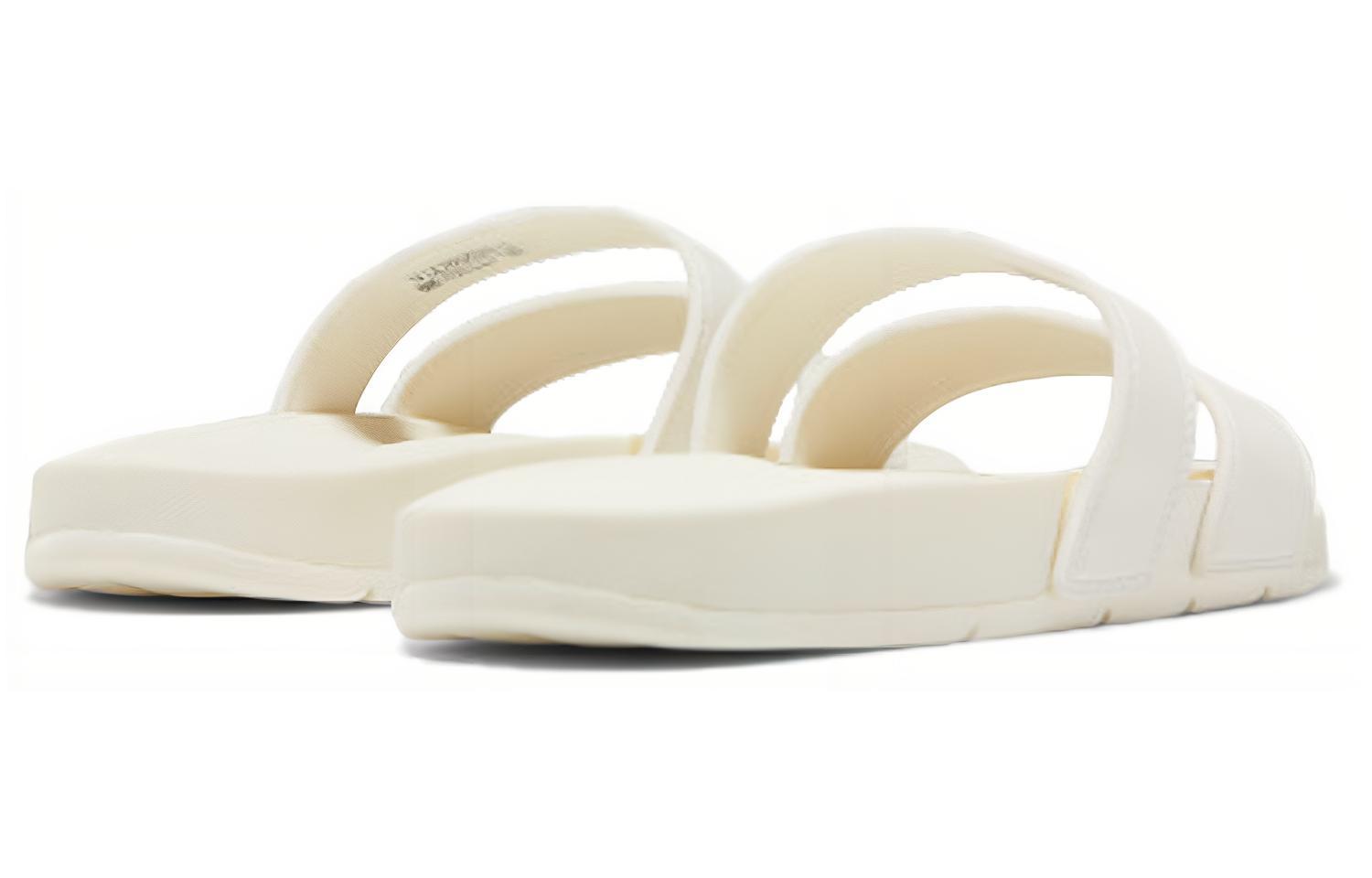 Шлепанцы Reebok DS Comfort Slide белые, 34.5 EU