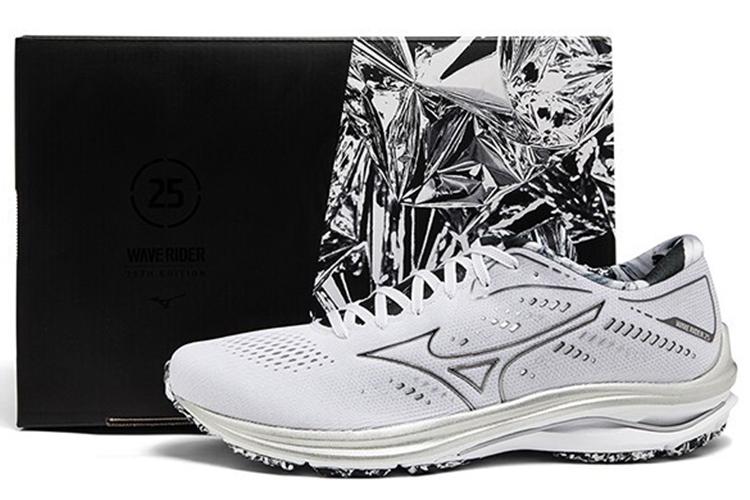 Кроссовки унисекс Mizuno Wave Rider 25 Sp белые, серые, 38.5 EU