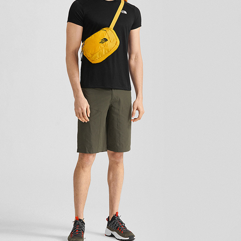 Сумка унисекс THE NORTH FACE 3L Fanny Pack имбирно-жёлтого цвета