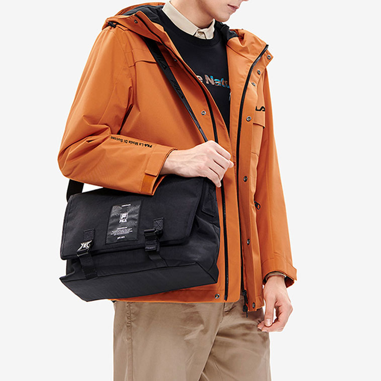 Сумка мужская FILA F13M248101FBK черная