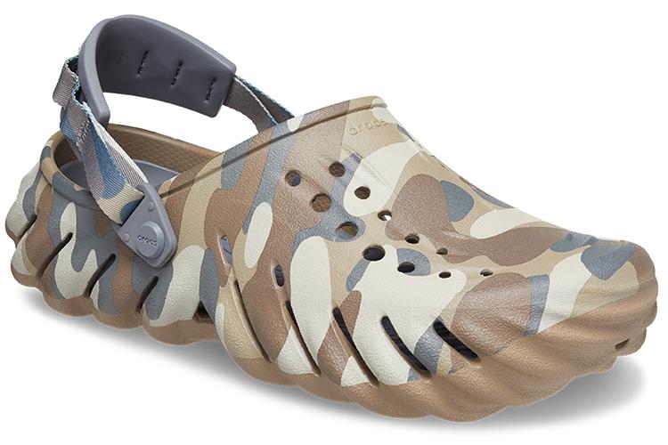 Шлепанцы унисекс Crocs Echo Redux Clog камуфляж серо-зелёный, 38-39 EU