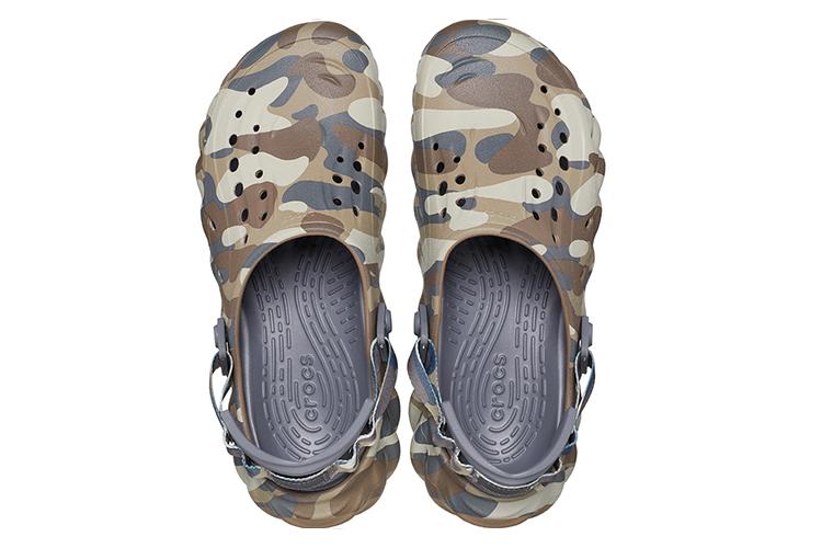 Шлепанцы унисекс Crocs Echo Redux Clog камуфляж серо-зелёный, 38-39 EU