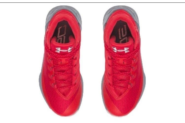 Кроссовки унисекс Under Armour Ua Curry 3 Davidson красные, 44.5 EU