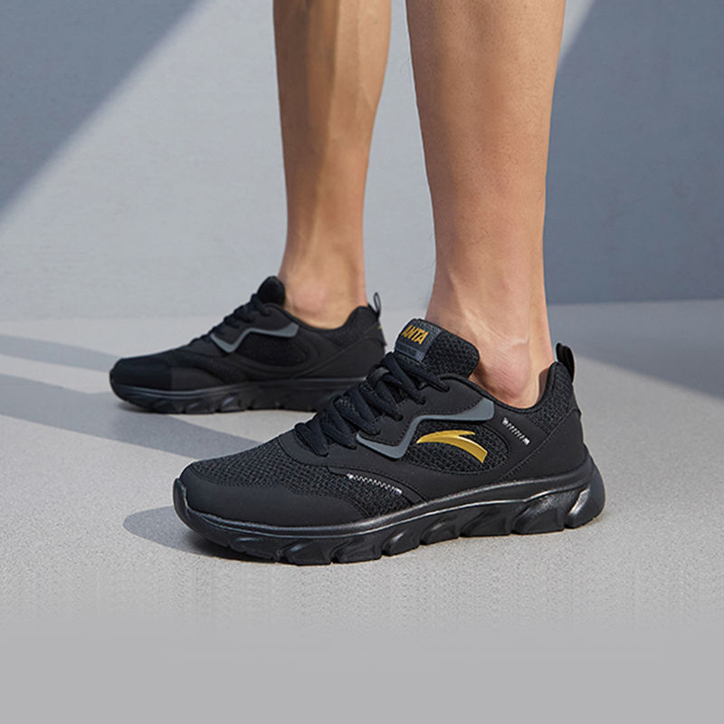 Беговые кроссовки мужские Anta 912525514F-1 черные, 43 EU