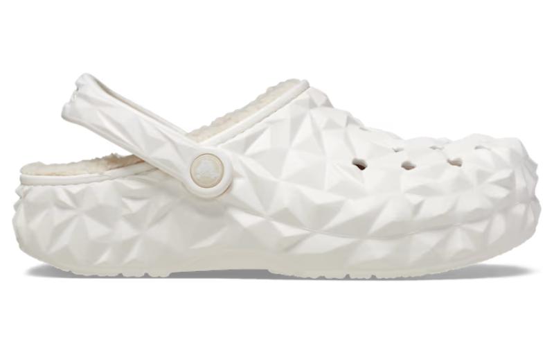 Шлепанцы унисекс Crocs Classic Lined Geometric белые, 36-37 EU