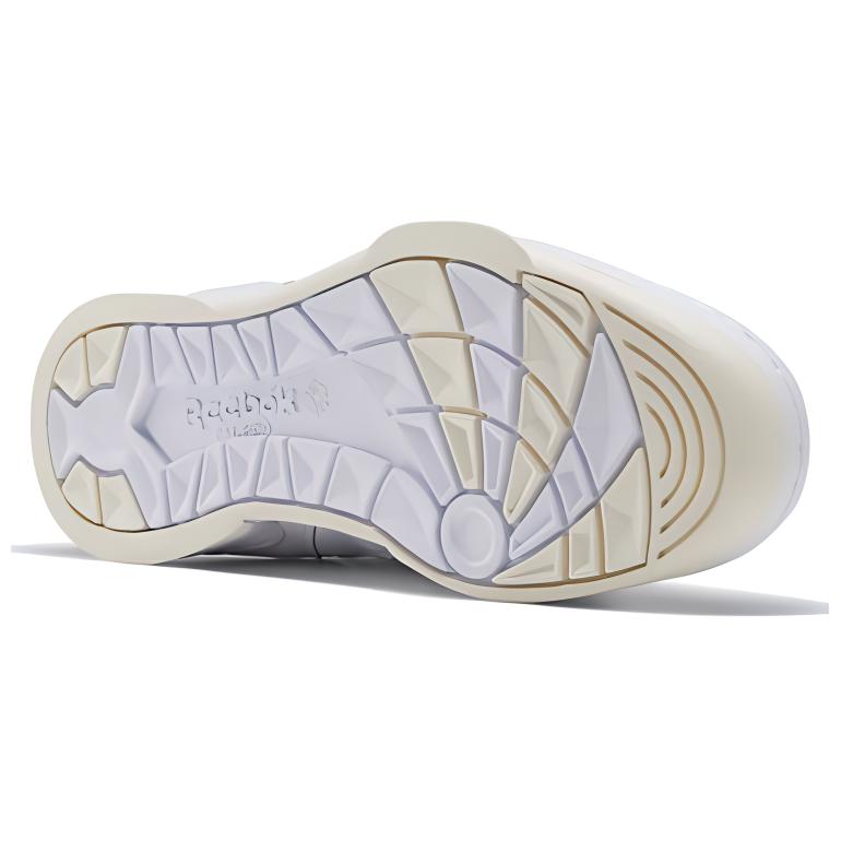 Спортивные кеды унисекс Reebok Alien Stomper белые, 35 EU