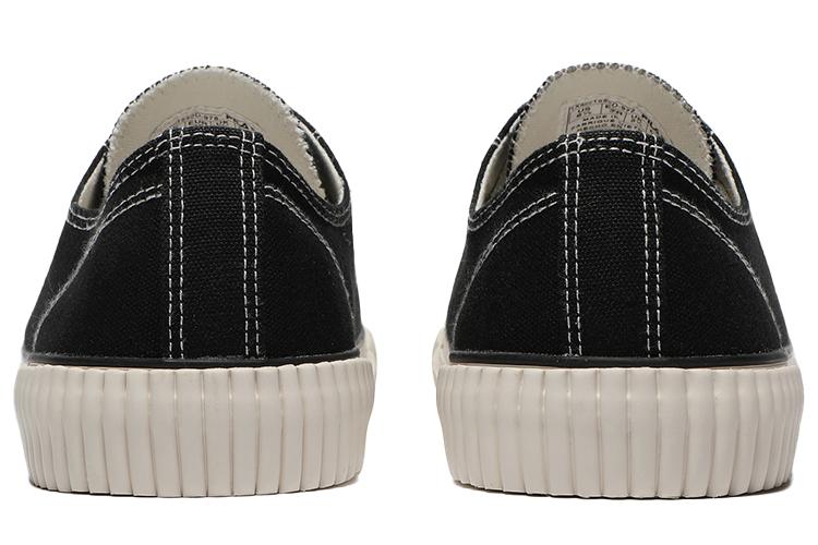 Кроссовки унисекс FILA Bumper Low черные, 260 EU