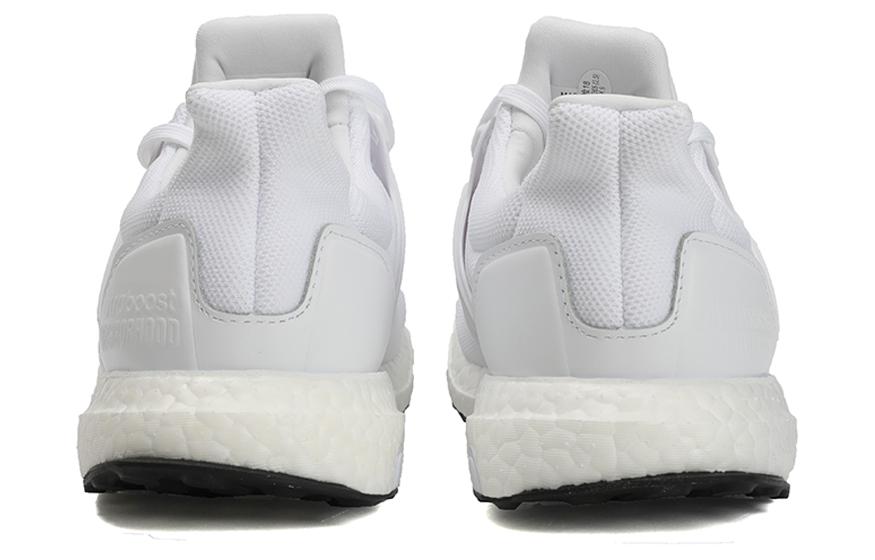 Кроссовки Adidas Ultra Boost Neighborhood белые, 37 EU