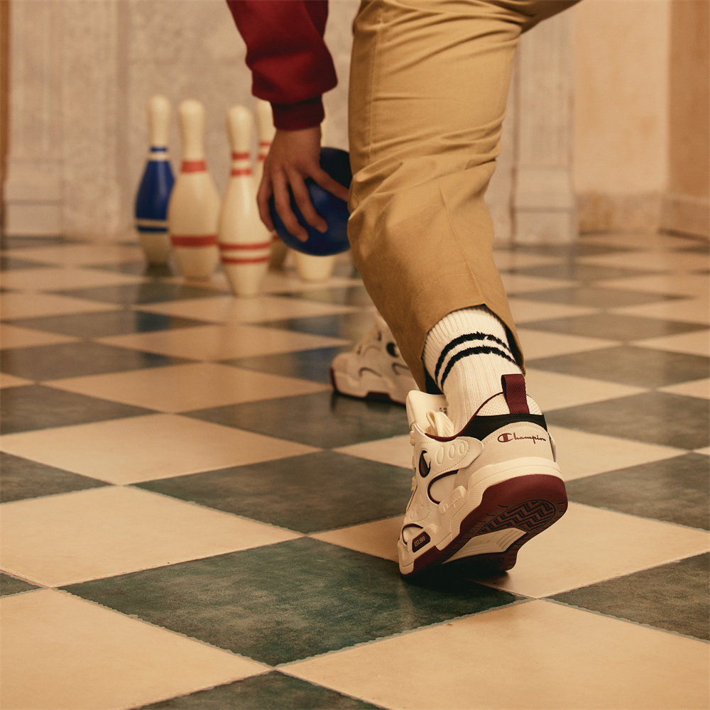 Кеды унисекс Champion U3DFCTM06L8 темно-красные, 41 EU