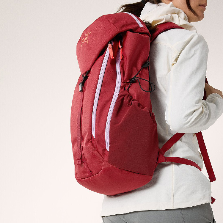 Походный рюкзак унисекс Arcteryx Mantis 20L бордовый