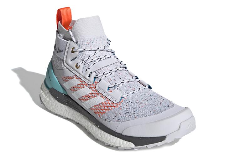 Спортивные ботинки мужские Adidas Terrex Free Hiker Parley серые, 41 EU