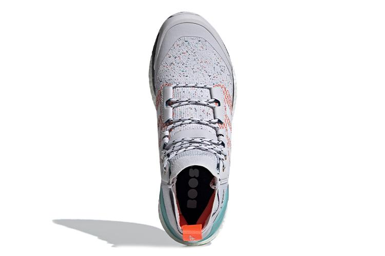 Спортивные ботинки мужские Adidas Terrex Free Hiker Parley серые, 41 EU