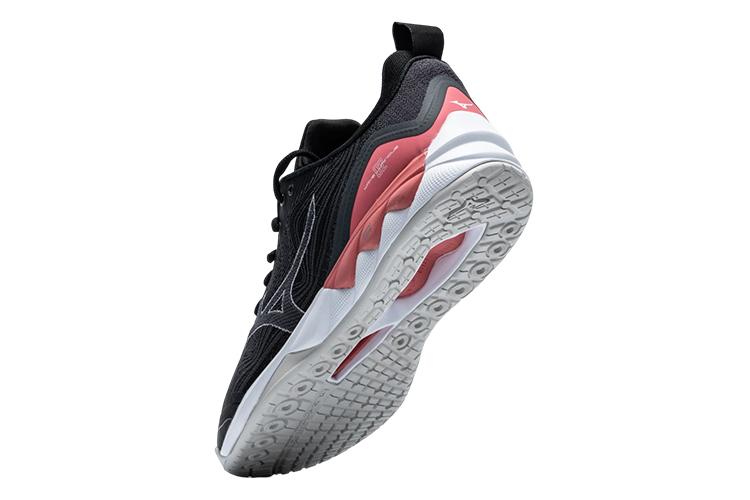 Кроссовки унисекс Mizuno Wave Luminous 2 черные, 40 EU